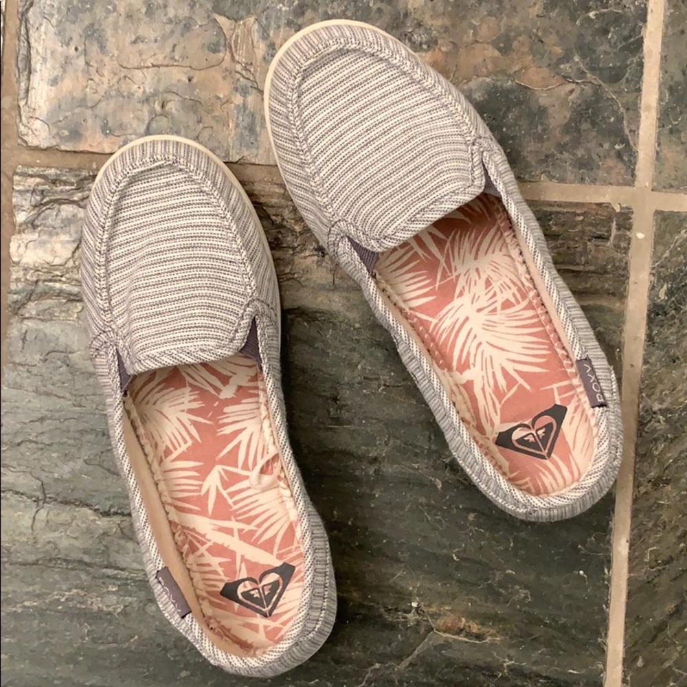 Roxy slip on striped shoes Minnow VI grey stripe